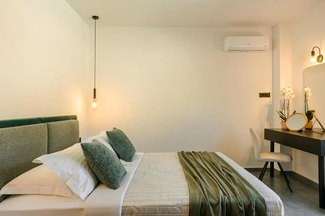 X Luxury Suites Argostoli  Argostoli (Kefalonia)