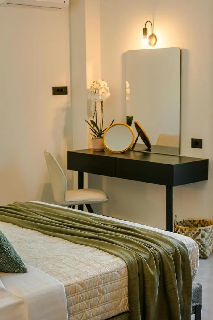 X Luxury Suites アルゴストリオン